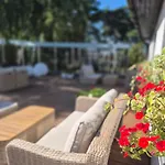 Jan Hotel