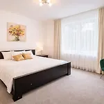 Jan Hotel