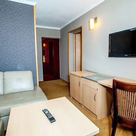 Jan Hotel