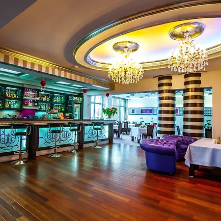 Jan Hotel 4*